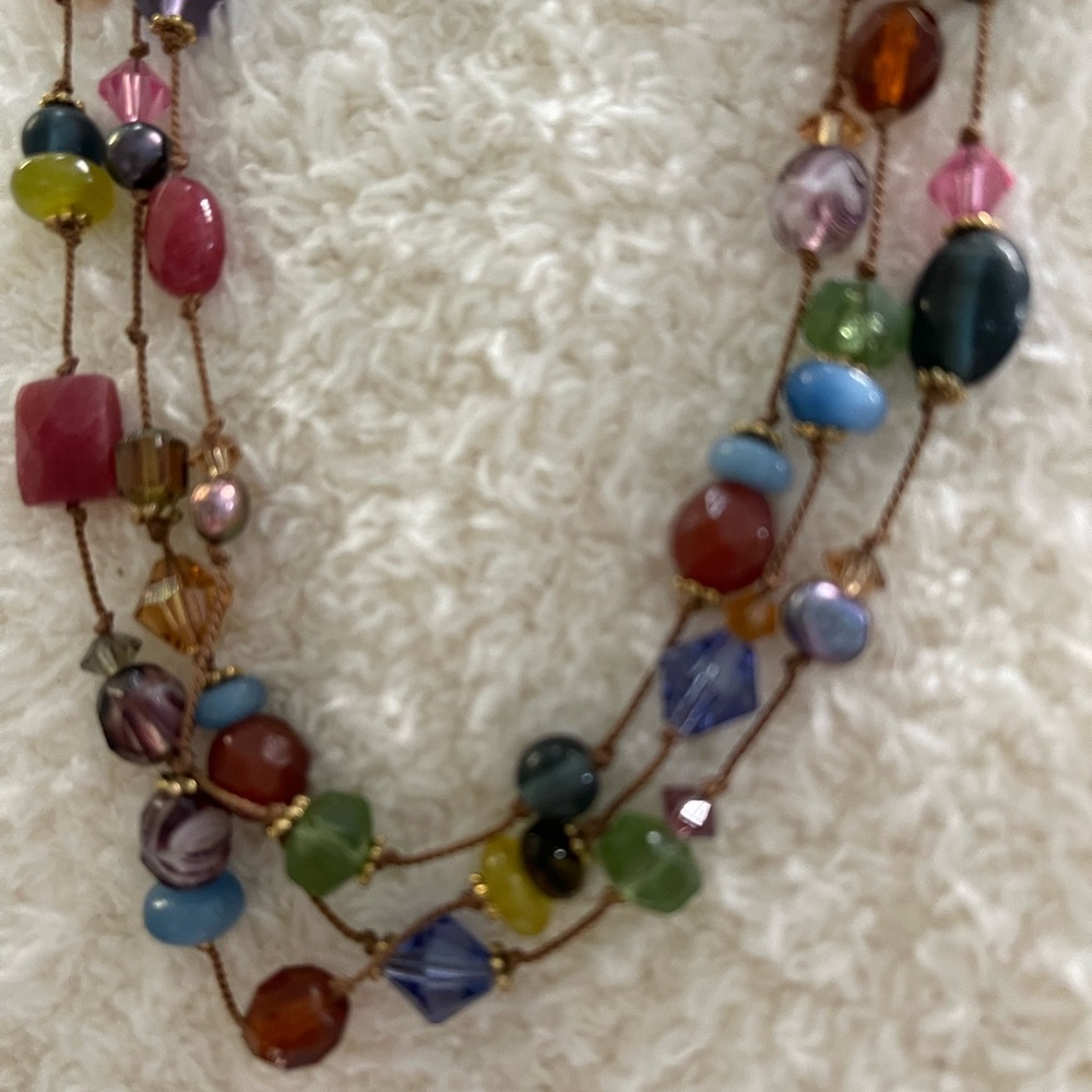 Beaded necklace & bracelet set